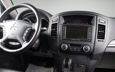 Mitsubishi Pajero IV, 2010 год, 1 859 000 рублей, 8 фотография