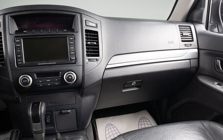 Mitsubishi Pajero IV, 2010 год, 1 859 000 рублей, 10 фотография