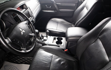 Mitsubishi Pajero IV, 2010 год, 1 859 000 рублей, 14 фотография