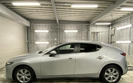 Mazda 3, 2023 год, 1 100 000 рублей, 7 фотография