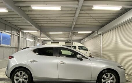 Mazda 3, 2023 год, 1 100 000 рублей, 3 фотография