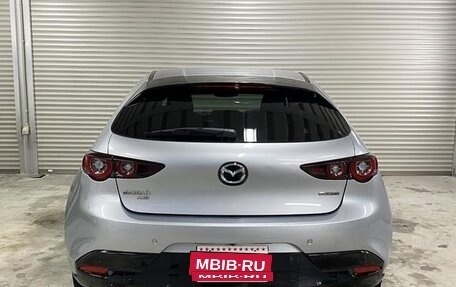 Mazda 3, 2023 год, 1 100 000 рублей, 5 фотография