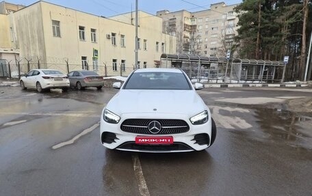 Mercedes-Benz E-Класс, 2021 год, 5 500 000 рублей, 1 фотография