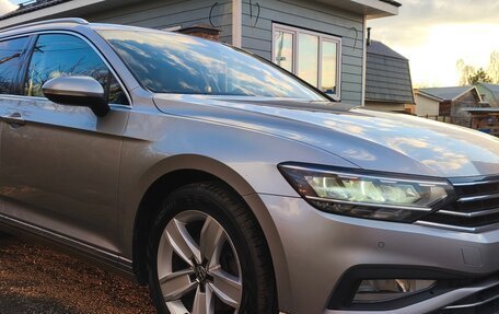 Volkswagen Passat B8 рестайлинг, 2019 год, 2 550 000 рублей, 5 фотография
