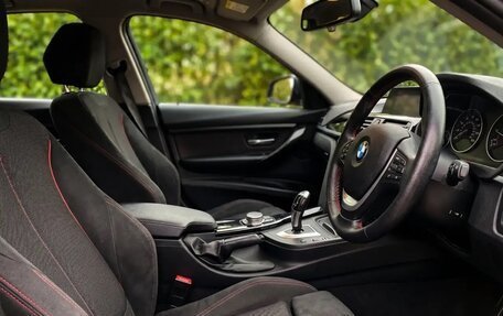 BMW 3 серия, 2018 год, 1 600 000 рублей, 8 фотография