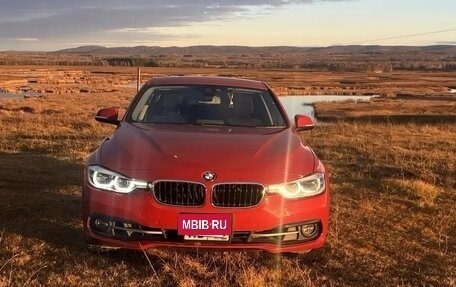 BMW 3 серия, 2018 год, 1 600 000 рублей, 3 фотография