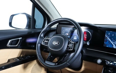 KIA Carnival, 2021 год, 4 199 000 рублей, 20 фотография