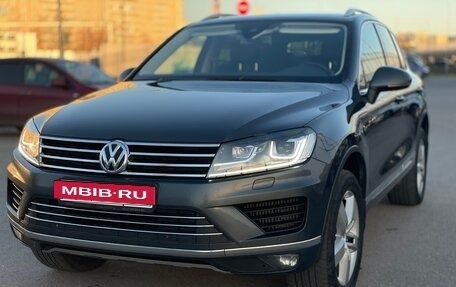 Volkswagen Touareg III, 2015 год, 2 750 000 рублей, 8 фотография