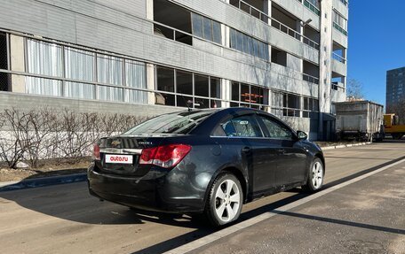 Chevrolet Cruze II, 2010 год, 550 000 рублей, 5 фотография