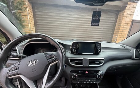 Hyundai Tucson III, 2020 год, 2 350 000 рублей, 8 фотография