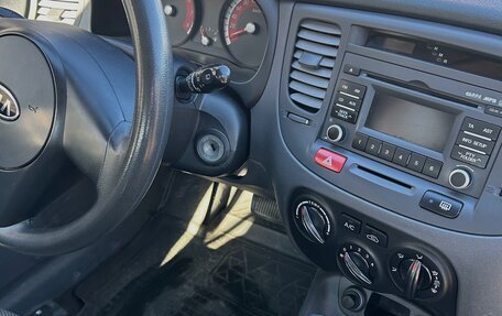 KIA Rio II, 2011 год, 790 000 рублей, 4 фотография