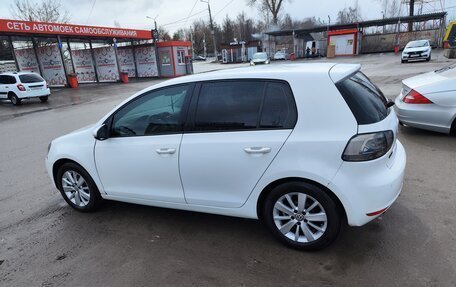 Volkswagen Golf VI, 2011 год, 650 000 рублей, 2 фотография
