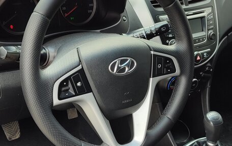 Hyundai Solaris II рестайлинг, 2014 год, 980 000 рублей, 12 фотография