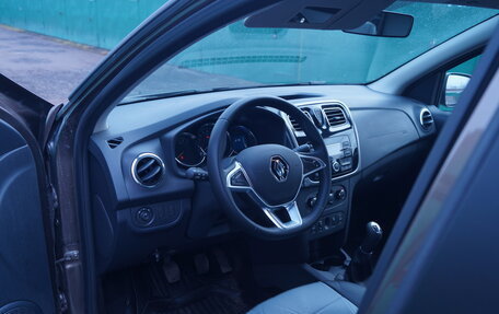 Renault Logan II, 2018 год, 1 255 000 рублей, 5 фотография