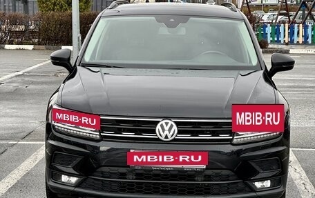 Volkswagen Tiguan II, 2020 год, 2 790 000 рублей, 2 фотография