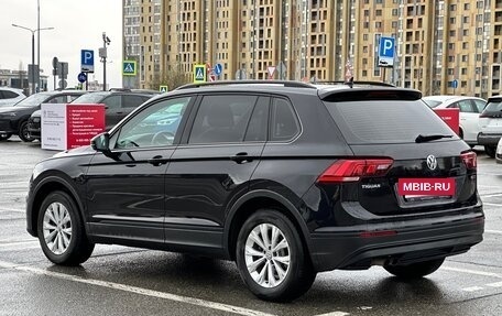 Volkswagen Tiguan II, 2020 год, 2 790 000 рублей, 6 фотография