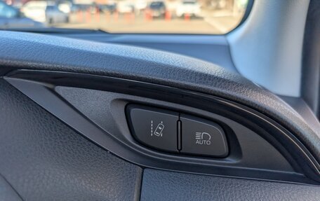 Toyota Vitz, 2019 год, 970 000 рублей, 13 фотография