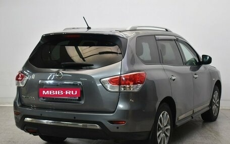 Nissan Pathfinder, 2016 год, 2 150 000 рублей, 4 фотография