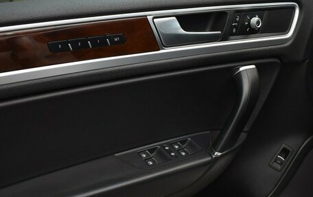 Volkswagen Touareg III, 2016 год, 3 500 000 рублей, 13 фотография