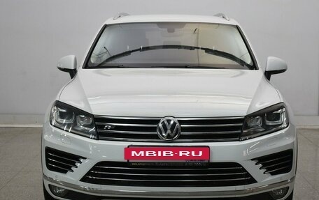 Volkswagen Touareg III, 2016 год, 3 500 000 рублей, 2 фотография