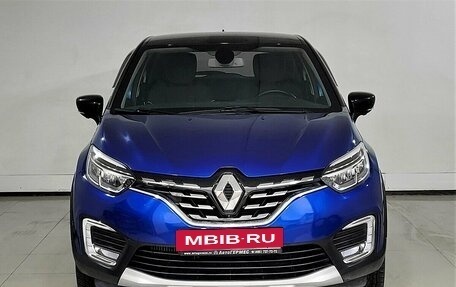 Renault Kaptur I рестайлинг, 2021 год, 1 800 000 рублей, 2 фотография