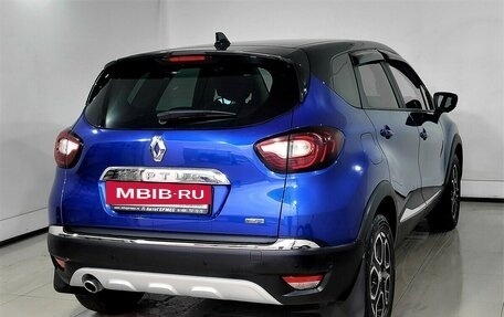 Renault Kaptur I рестайлинг, 2021 год, 1 800 000 рублей, 4 фотография