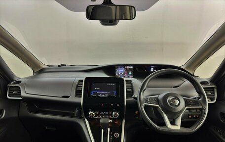 Nissan Serena IV, 2018 год, 2 060 000 рублей, 5 фотография