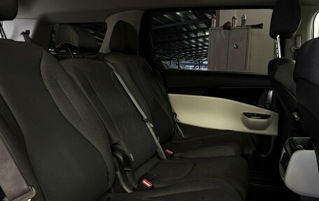 KIA Carnival, 2022 год, 4 255 000 рублей, 15 фотография