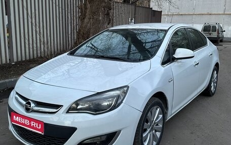 Opel Astra J, 2013 год, 849 000 рублей, 1 фотография