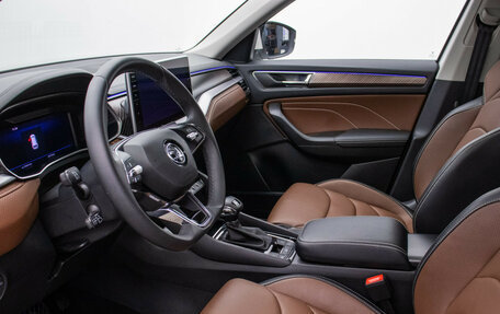 Skoda Kodiaq I, 2023 год, 4 480 000 рублей, 10 фотография