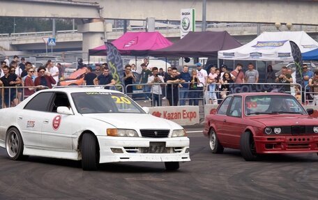 BMW 3 серия, 1983 год, 990 000 рублей, 10 фотография