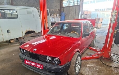 BMW 3 серия, 1983 год, 990 000 рублей, 2 фотография