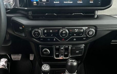 Jeep Wrangler, 2023 год, 7 800 000 рублей, 4 фотография