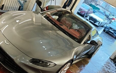 Aston Martin V8 Vantage IV, 2019 год, 21 600 000 рублей, 1 фотография