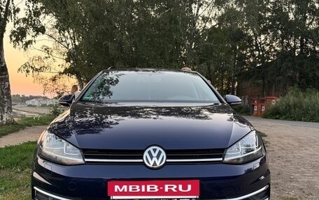 Volkswagen Golf VII, 2019 год, 1 450 000 рублей, 2 фотография