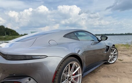 Aston Martin V8 Vantage IV, 2019 год, 21 600 000 рублей, 13 фотография