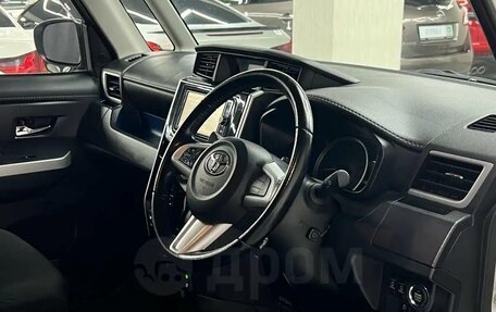 Toyota Roomy I, 2017 год, 1 077 000 рублей, 10 фотография