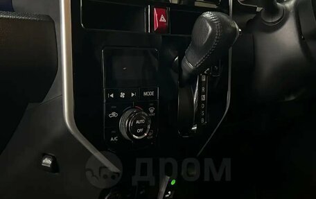 Toyota Roomy I, 2017 год, 1 077 000 рублей, 14 фотография