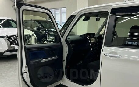 Toyota Roomy I, 2017 год, 1 077 000 рублей, 21 фотография