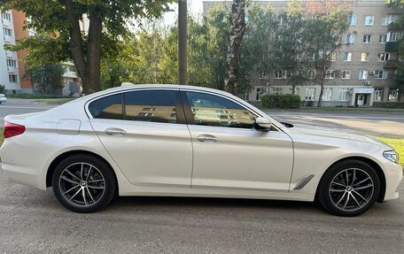 BMW 5 серия, 2018 год, 2 850 000 рублей, 2 фотография