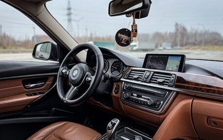 BMW 3 серия, 2011 год, 1 745 000 рублей, 14 фотография