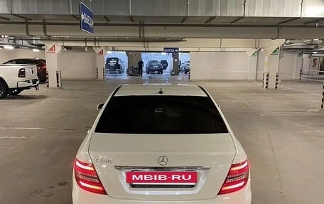 Mercedes-Benz C-Класс, 2011 год, 1 190 000 рублей, 2 фотография