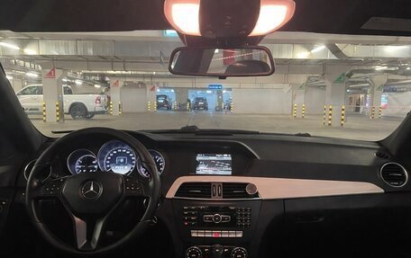 Mercedes-Benz C-Класс, 2011 год, 1 190 000 рублей, 7 фотография