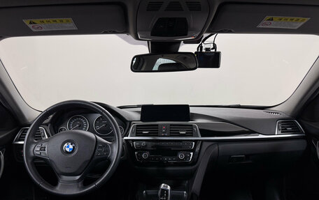 BMW 3 серия, 2017 год, 2 787 000 рублей, 8 фотография