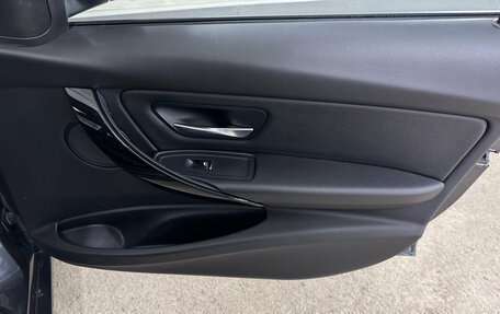 BMW 3 серия, 2017 год, 2 787 000 рублей, 27 фотография