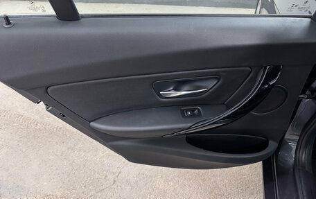 BMW 3 серия, 2017 год, 2 787 000 рублей, 28 фотография