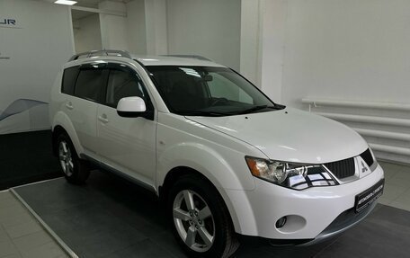 Mitsubishi Outlander III рестайлинг 3, 2007 год, 1 050 000 рублей, 3 фотография