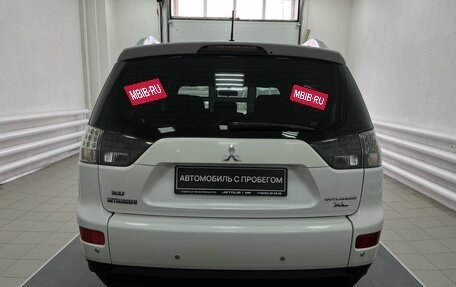 Mitsubishi Outlander III рестайлинг 3, 2007 год, 1 050 000 рублей, 5 фотография