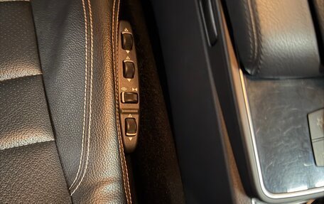 Mercedes-Benz E-Класс, 2013 год, 1 950 000 рублей, 13 фотография