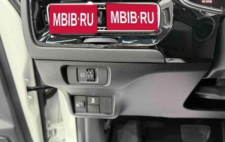 Honda Civic, 2022 год, 1 850 000 рублей, 15 фотография